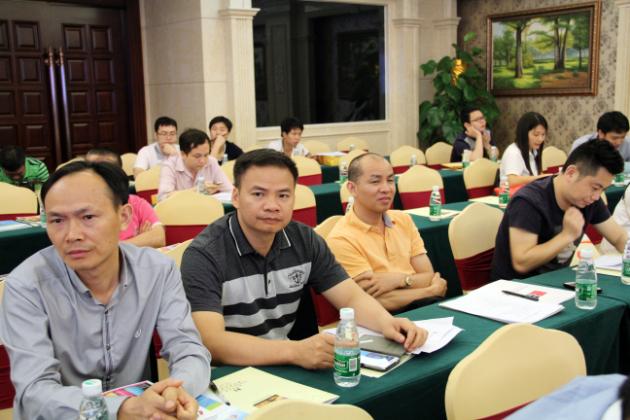 图2、91免费版视频公司多名代表参加会员大会.jpg