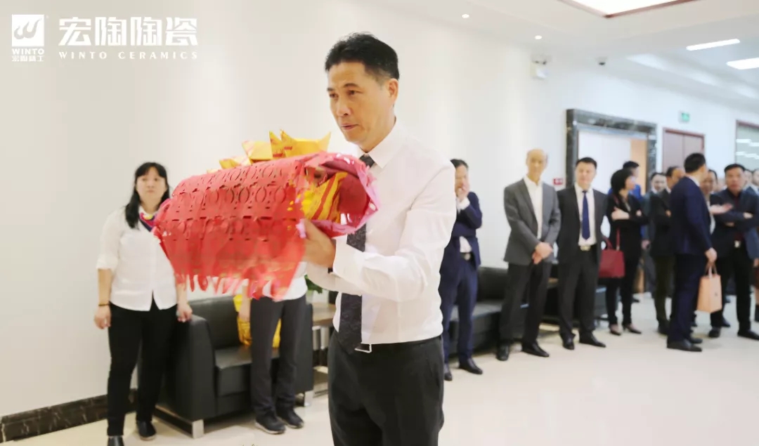 91免费版视频陶瓷