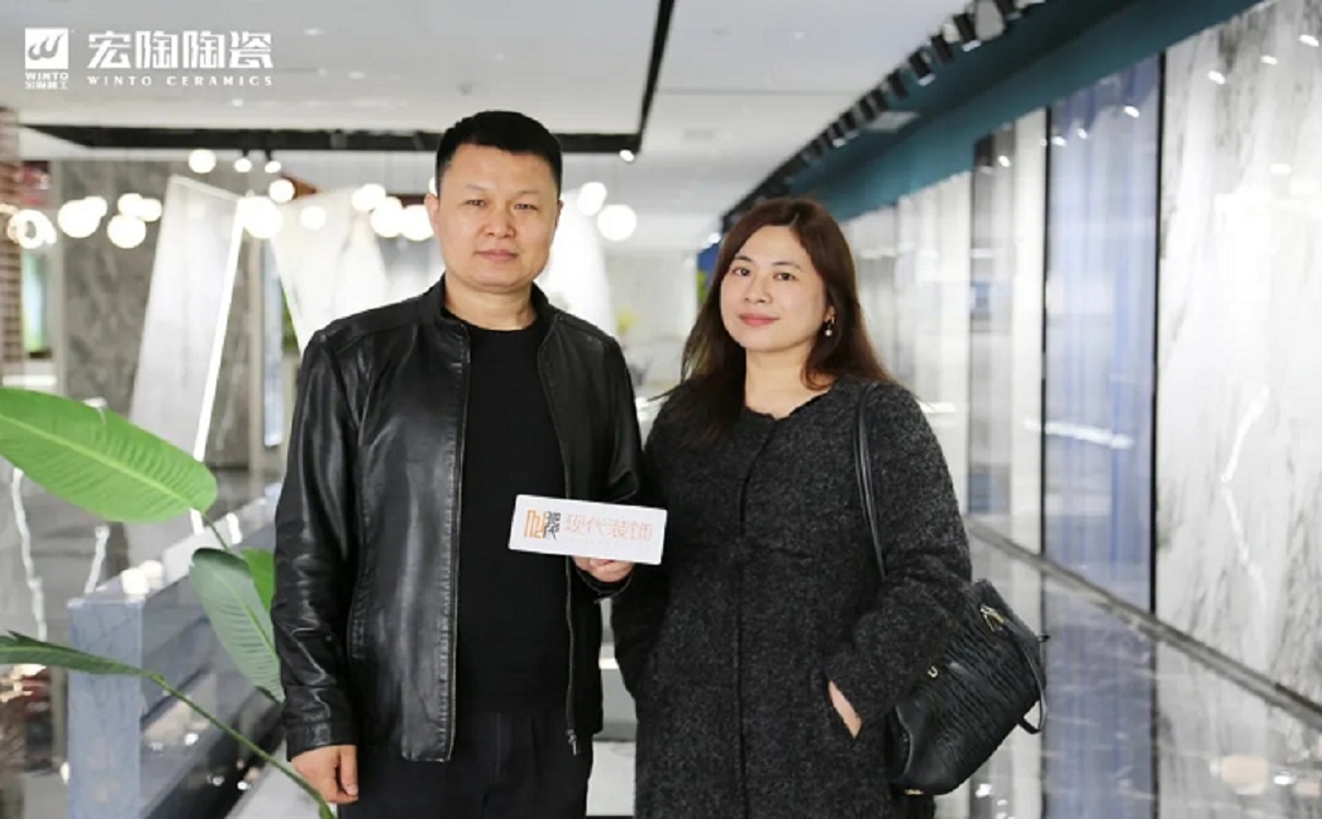 91免费版视频陶瓷品牌91免费福利视频展厅留影 91免费版视频陶瓷品牌91免费福利视频展厅留影